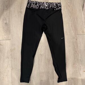 Nike Pro Pants Womens 2XL Black Intertwist Tight 7/8 Leggings Dri-Fit Stretch